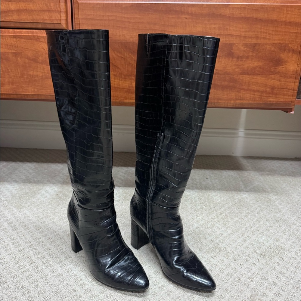 a new day Black Croc-Patterned Heeled Boots